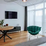 Apartament Z Widokiem Na Jezioro Modry