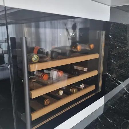 公寓 Z Widokiem Na Jezioro