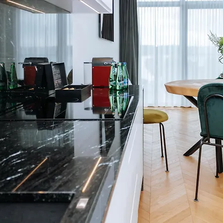 Apartament Z Widokiem Na Jezioro Modry Apartment