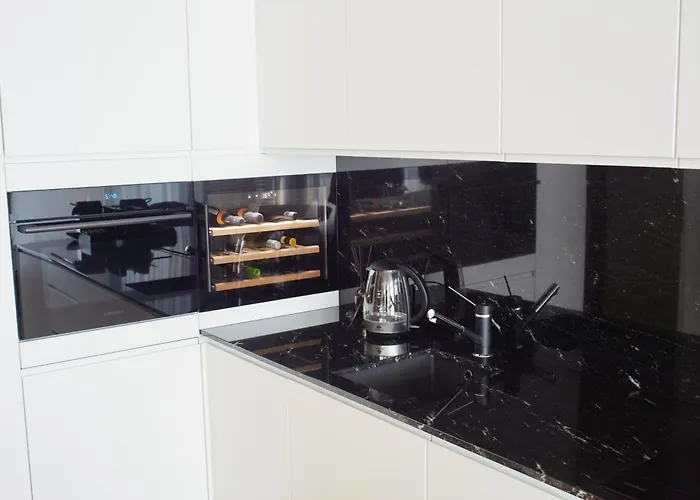 Z Widokiem Na Jezioro *