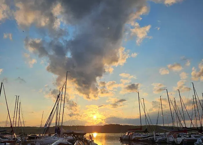 Z Widokiem Na Jezioro Charzykowy