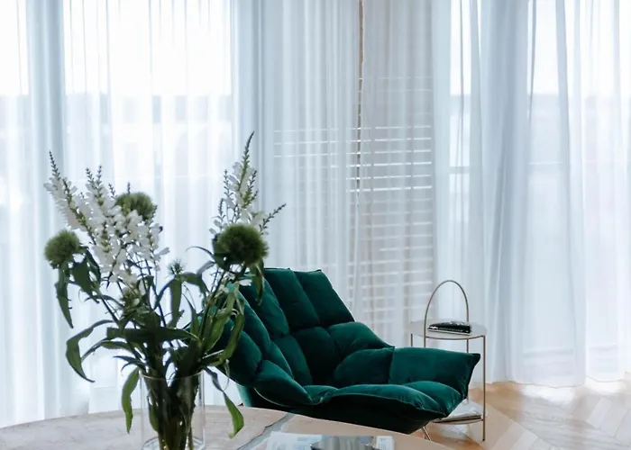 Z Widokiem Na Jezioro *